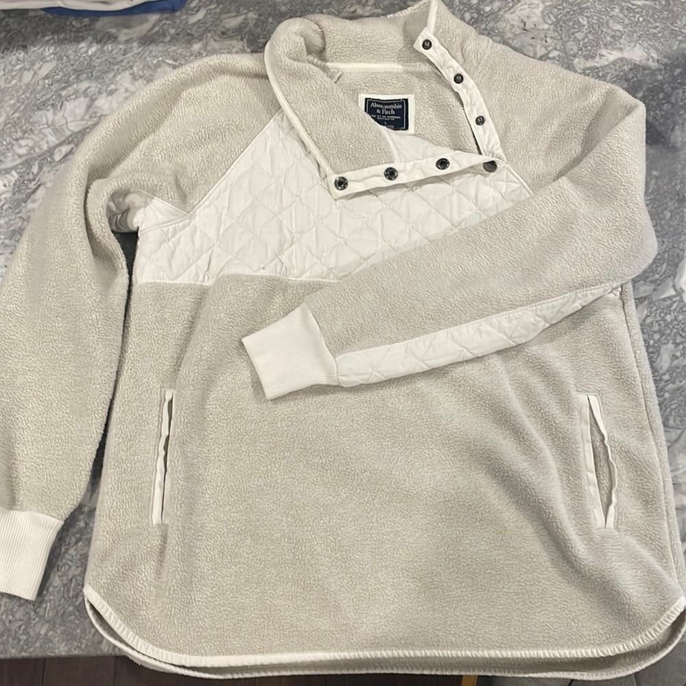 A&F Asymmetrical Snap-up Fleece